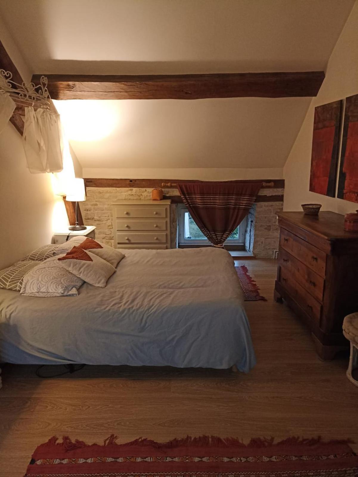 Villa Magnifique Moulin proche Chablis, jacuzzi et rivière à Annay-sur-Serein Extérieur photo