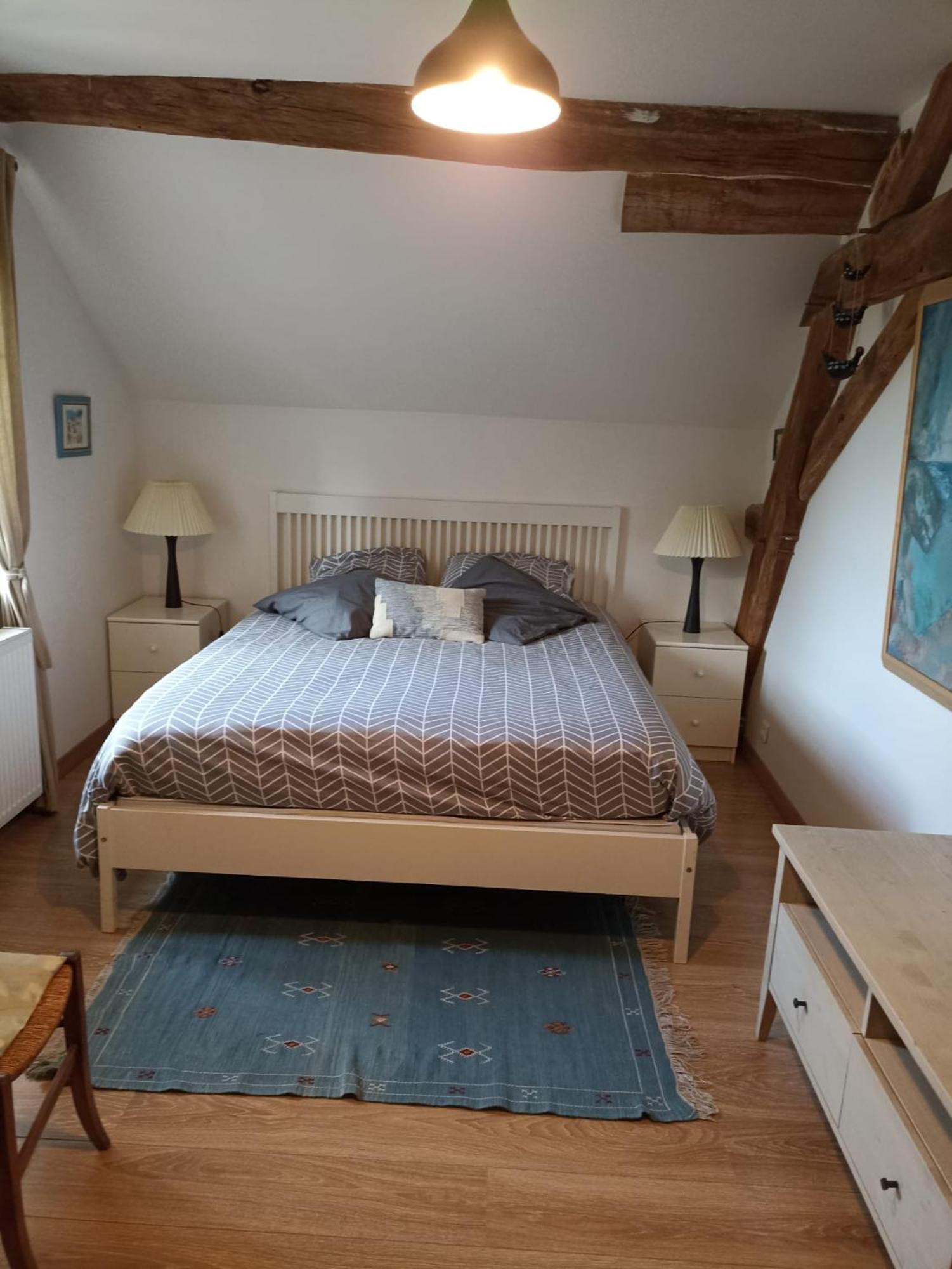 Villa Magnifique Moulin proche Chablis, jacuzzi et rivière à Annay-sur-Serein Extérieur photo